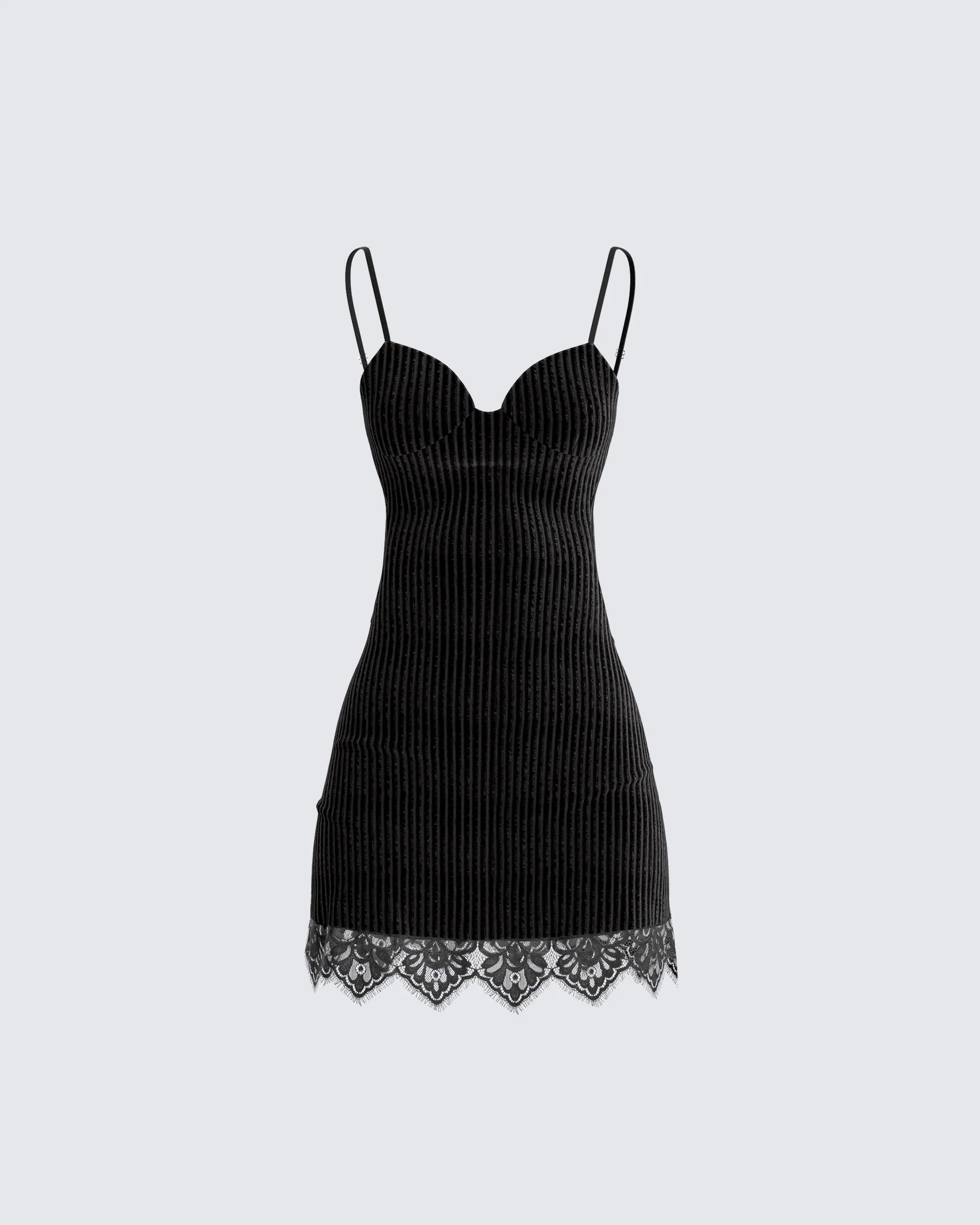 19577-yira-black-lace-trimmed-dress-1.webp Yira Black Lace Trimmed Dress